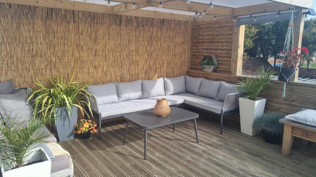Bijou Annexe, Sea View, Private Entrance & Parking - Folkestone Hotell Eksteriør bilde