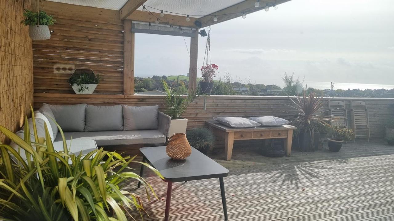Bijou Annexe, Sea View, Private Entrance & Parking - Folkestone Hotell Eksteriør bilde